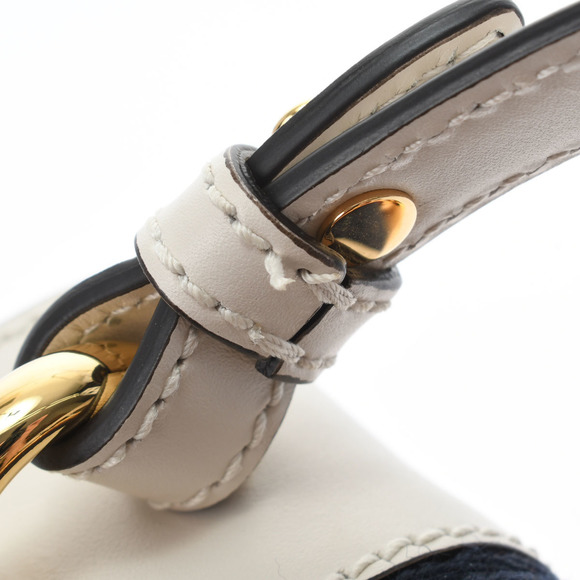 Gucci Sylvie Mini White Gold Hardware Leather Shoulder Bag - Picture 11 of 15